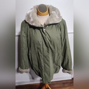 DONATELLA SPORT Womens XL Jacket Faux Fur Trim Lined Coat Avacado Green Outdoor